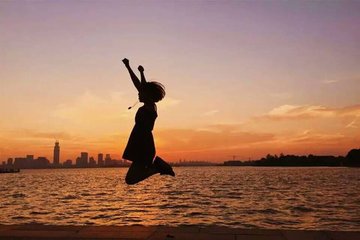 工作之余我們應(yīng)該如何讓自己更加的充實(shí)