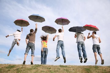 年輕人應(yīng)該怎樣去追求自己的價(jià)值